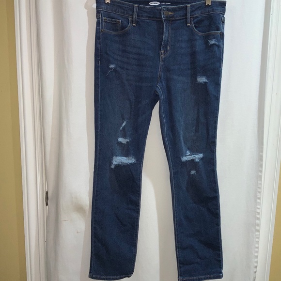 Old Navy Denim - Old Navy Power Straight jeans Sz 10 Distressed